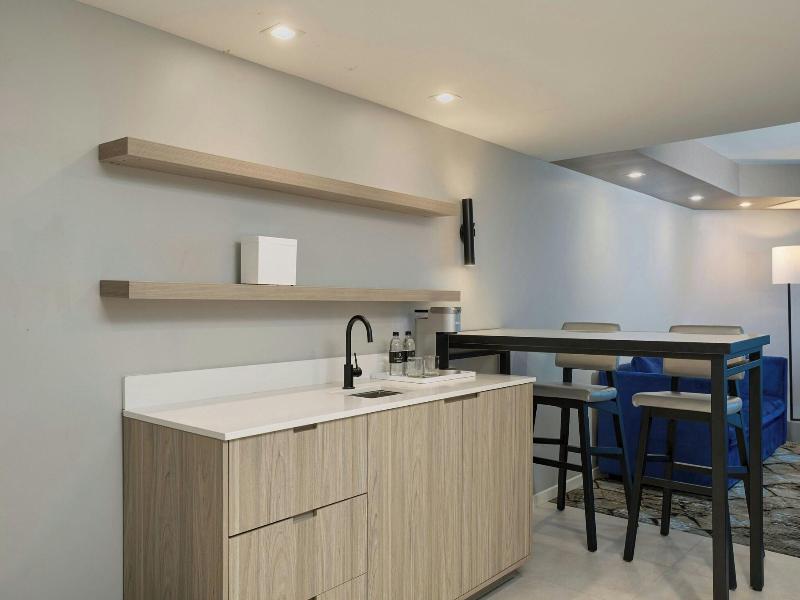 Renaissance Daytona Beach Oceanfront Hotel image