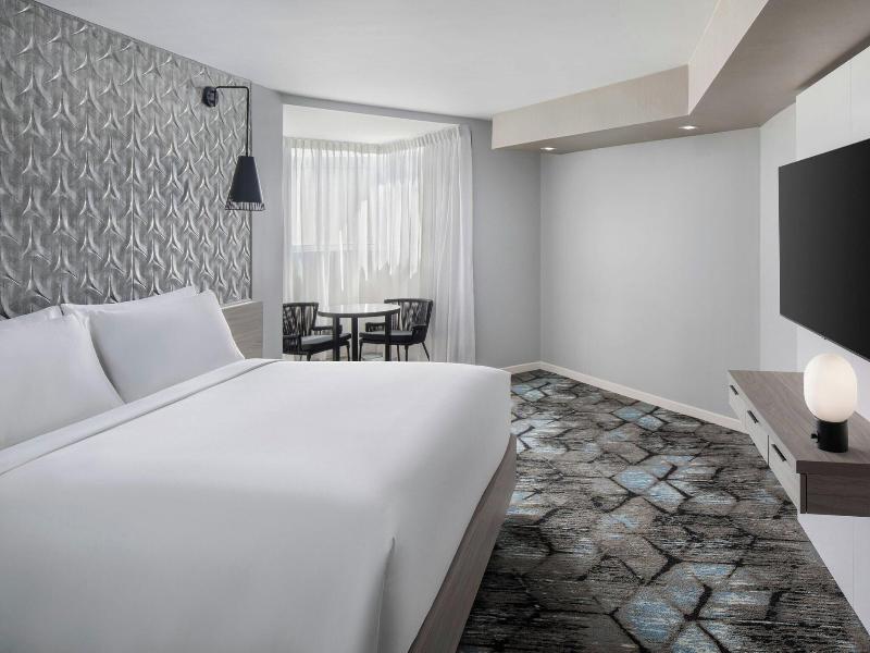 Renaissance Daytona Beach Oceanfront Hotel image