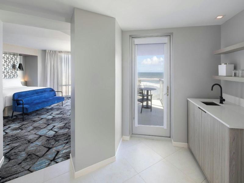 Renaissance Daytona Beach Oceanfront Hotel image
