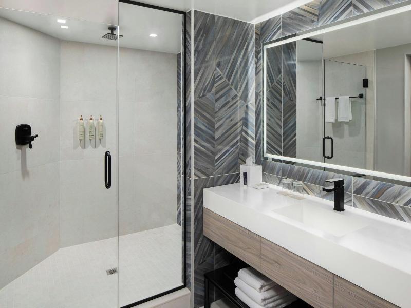 Renaissance Daytona Beach Oceanfront Hotel image
