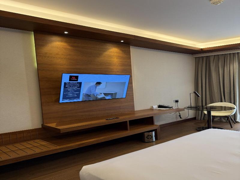Algiers Marriott Hotel Bab Ezzouar image
