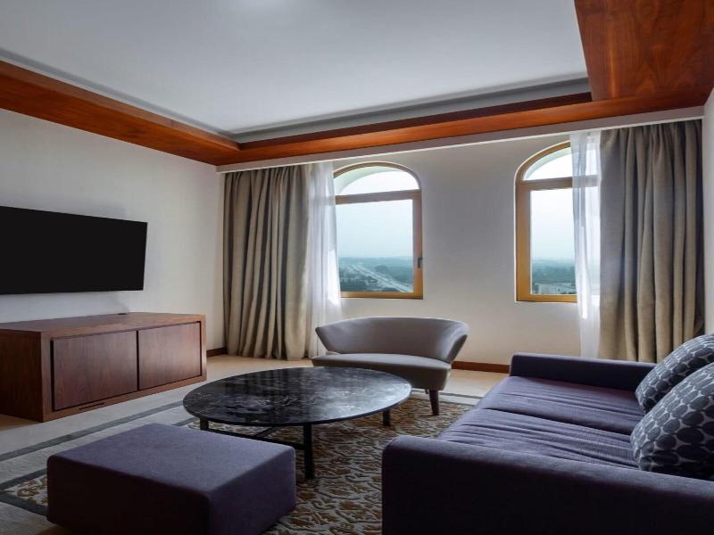 Algiers Marriott Hotel Bab Ezzouar image