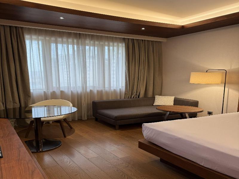 Algiers Marriott Hotel Bab Ezzouar image