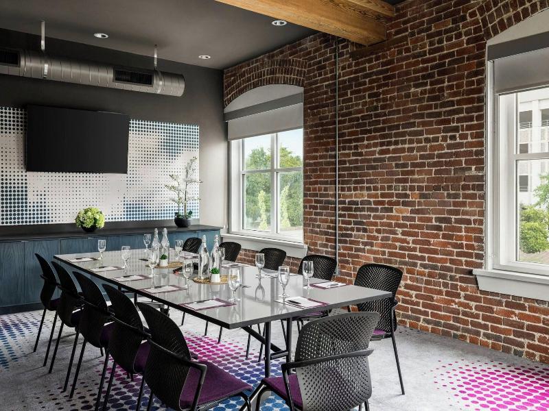 Aloft Wilmington At Coastline Center image