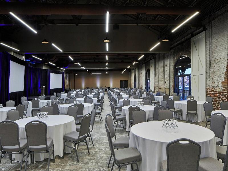Aloft Wilmington At Coastline Center image