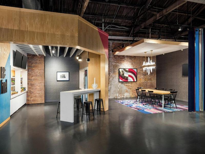 Aloft Wilmington At Coastline Center image