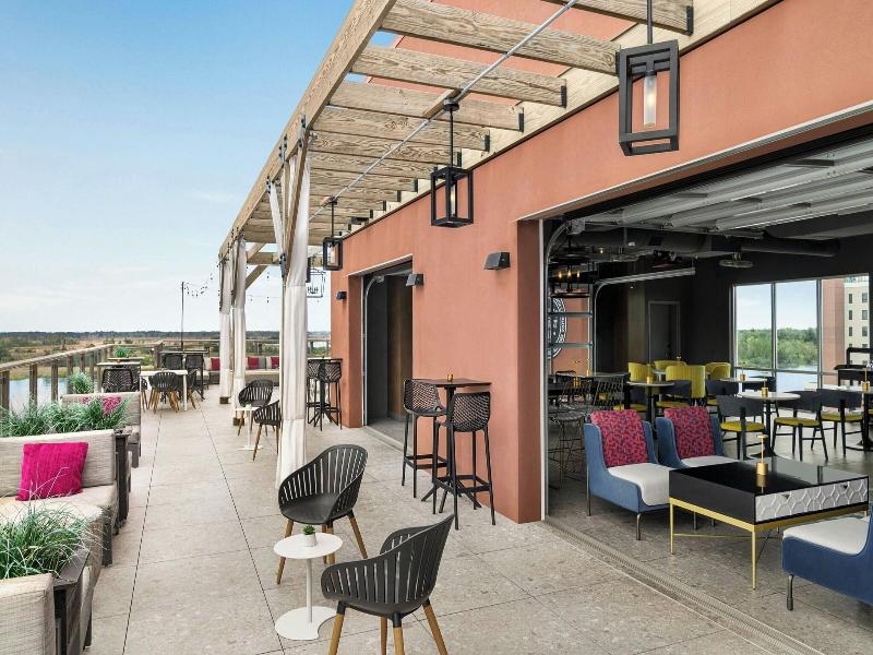 Aloft Wilmington At Coastline Center image