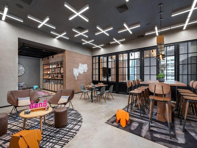 Moxy Bangkok Ratchaprasong image