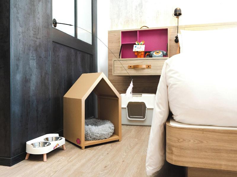 Moxy Bangkok Ratchaprasong image