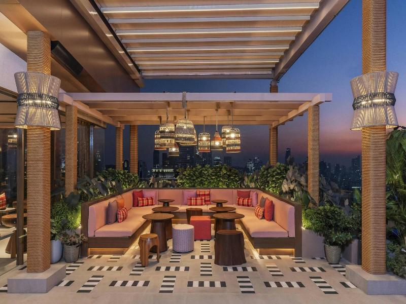 Moxy Bangkok Ratchaprasong image