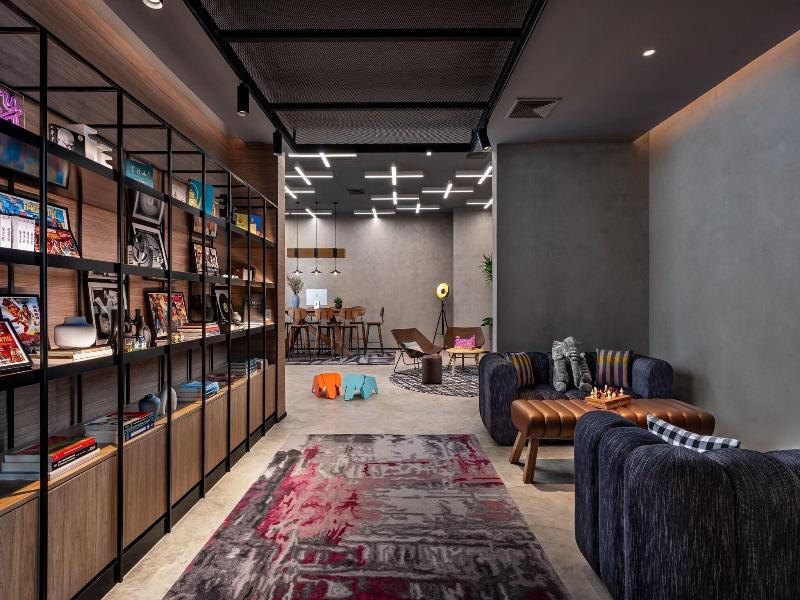Moxy Bangkok Ratchaprasong image