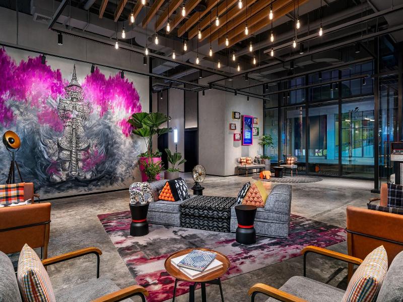 Moxy Bangkok Ratchaprasong image