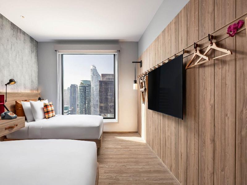 Moxy Bangkok Ratchaprasong image