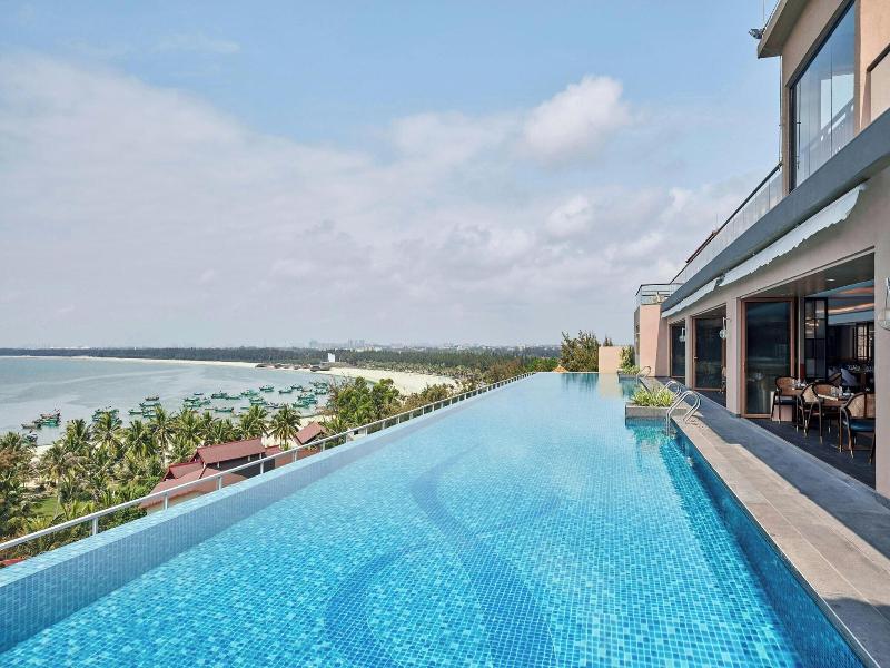 Sheraton Maoming Romantic Beach Resort, Maoming