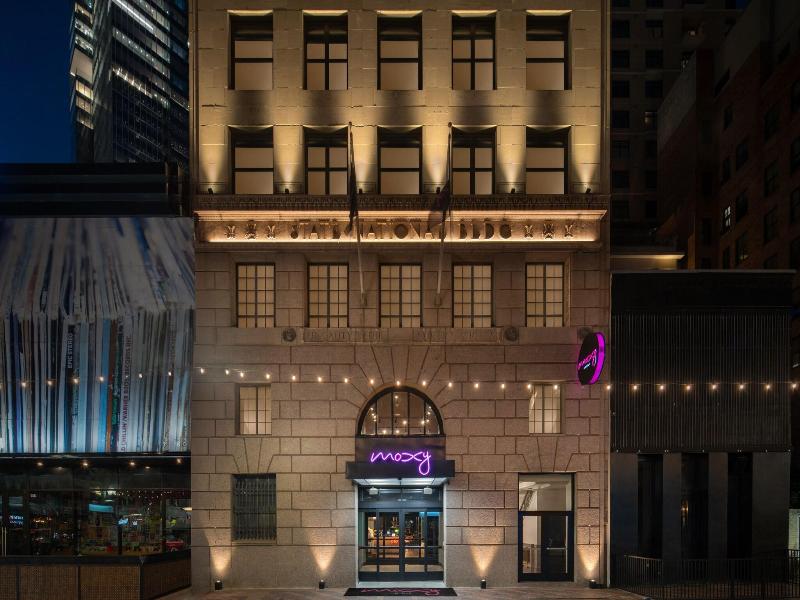 Moxy Houston Downtown image