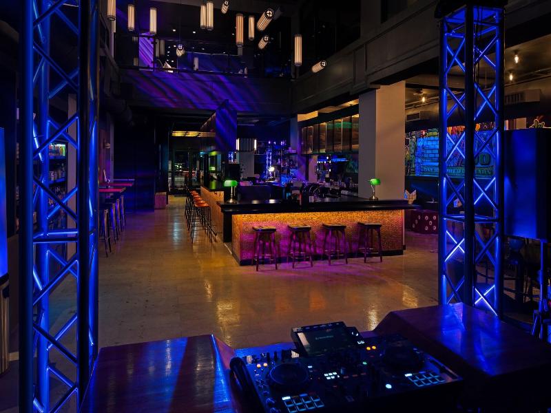 Moxy Houston Downtown image
