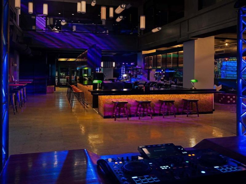 Moxy Houston Downtown image