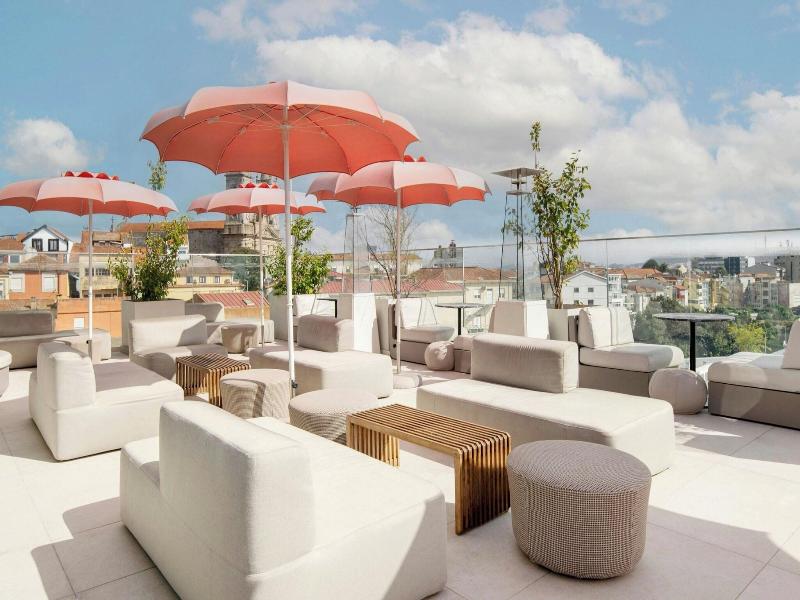 Renaissance Porto Lapa Hotel image