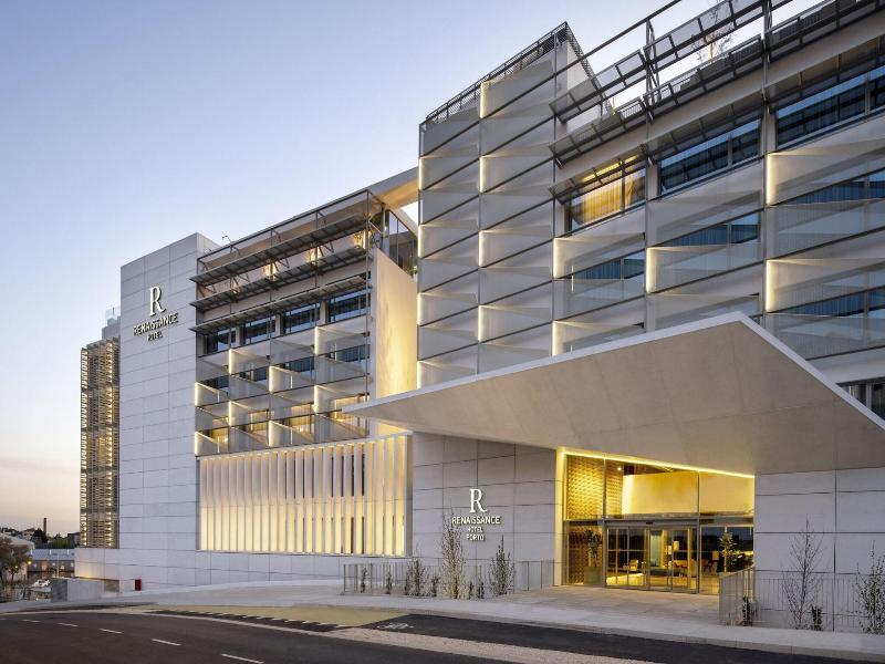 Renaissance Porto Lapa Hotel image