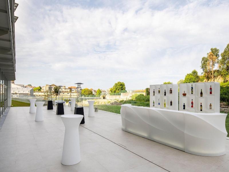 Renaissance Porto Lapa Hotel image