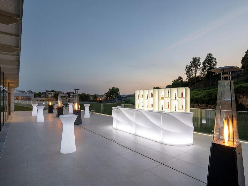 Renaissance Porto Lapa Hotel image
