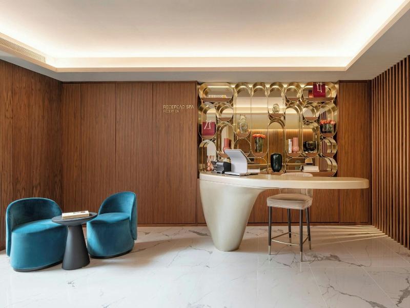 Renaissance Porto Lapa Hotel image