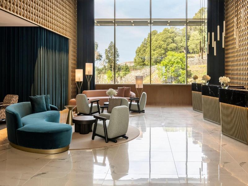 Renaissance Porto Lapa Hotel image