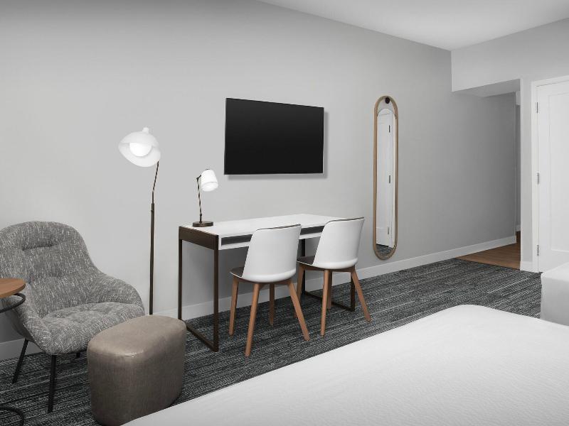 Towneplace Suites Jacksonville Airport image