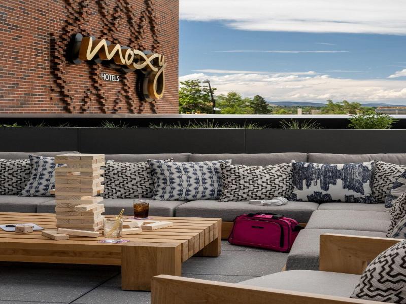 Moxy Boulder
