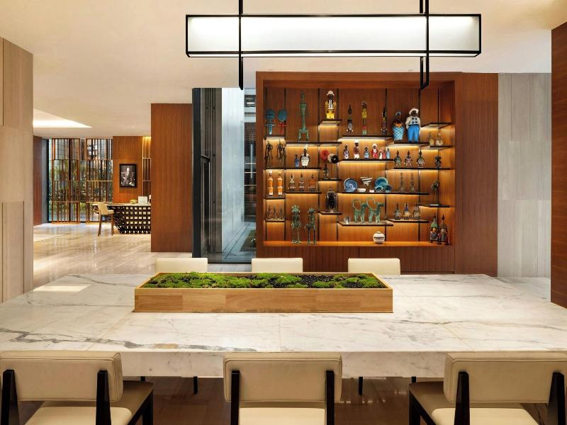 Jw Marriott Hotel Nairobi image