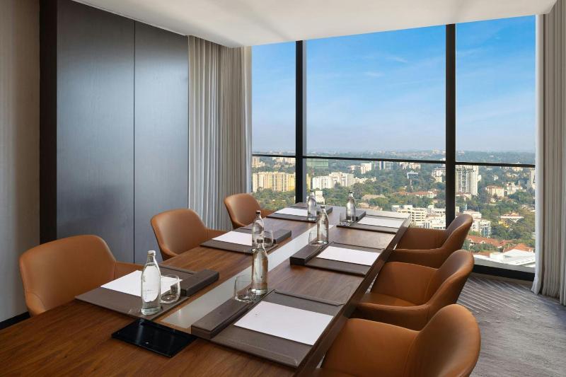 Jw Marriott Hotel Nairobi image