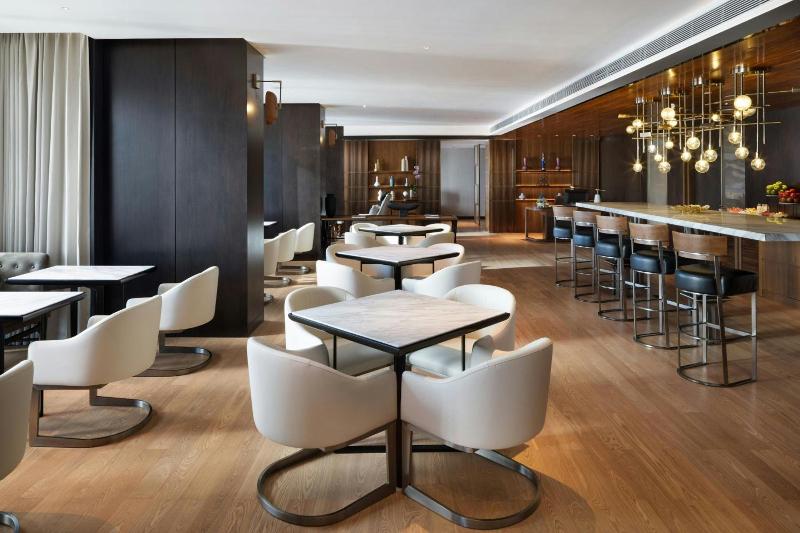 Jw Marriott Hotel Nairobi image