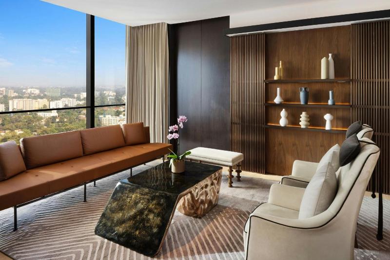 Jw Marriott Hotel Nairobi image