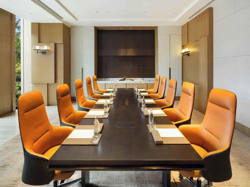 Jw Marriott Hotel Nairobi image