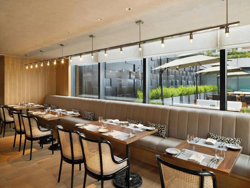 Jw Marriott Hotel Nairobi image