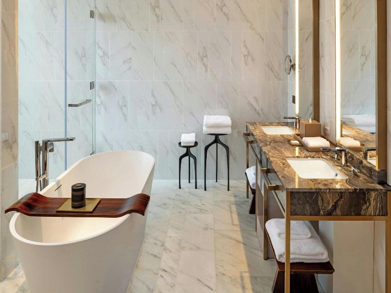 Jw Marriott Hotel Nairobi image