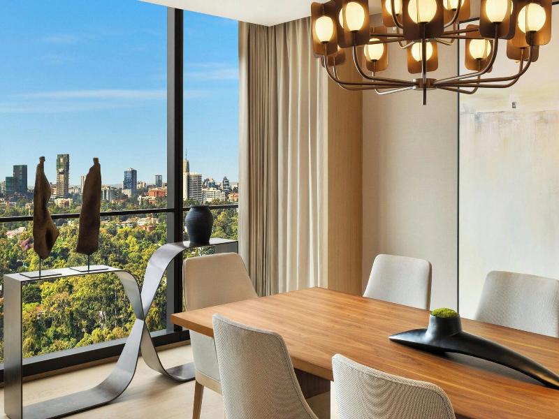 Jw Marriott Hotel Nairobi image