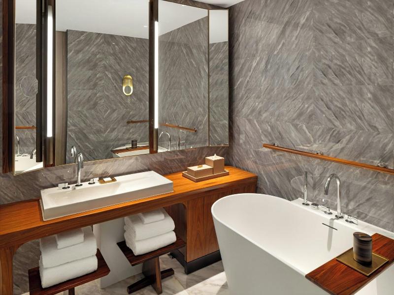 Jw Marriott Hotel Nairobi image