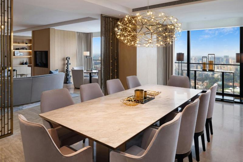Jw Marriott Hotel Nairobi image
