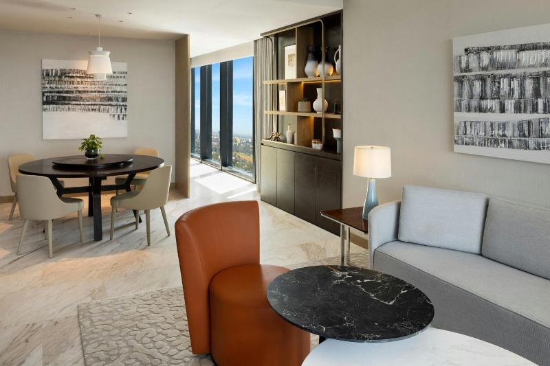 Jw Marriott Hotel Nairobi image