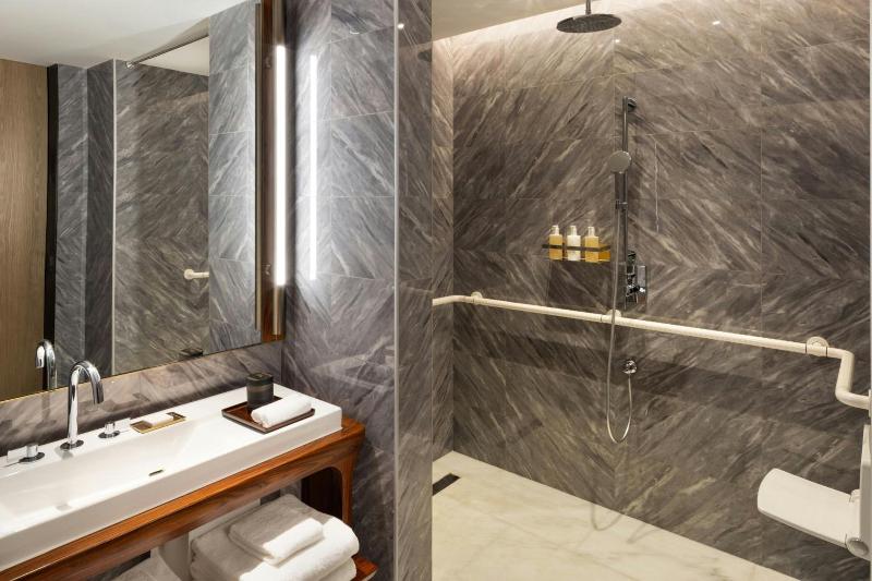 Jw Marriott Hotel Nairobi image