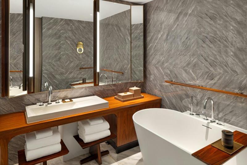 Jw Marriott Hotel Nairobi image
