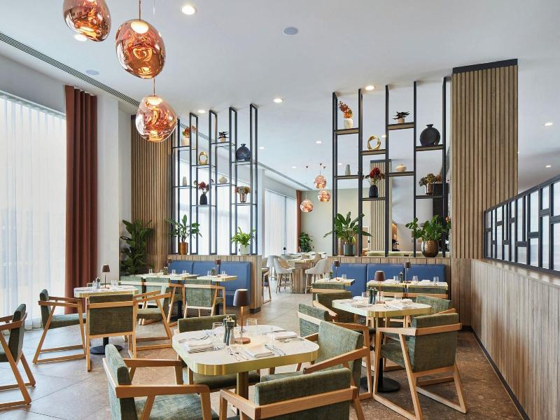 Courtyard By Marriott Sheffield image