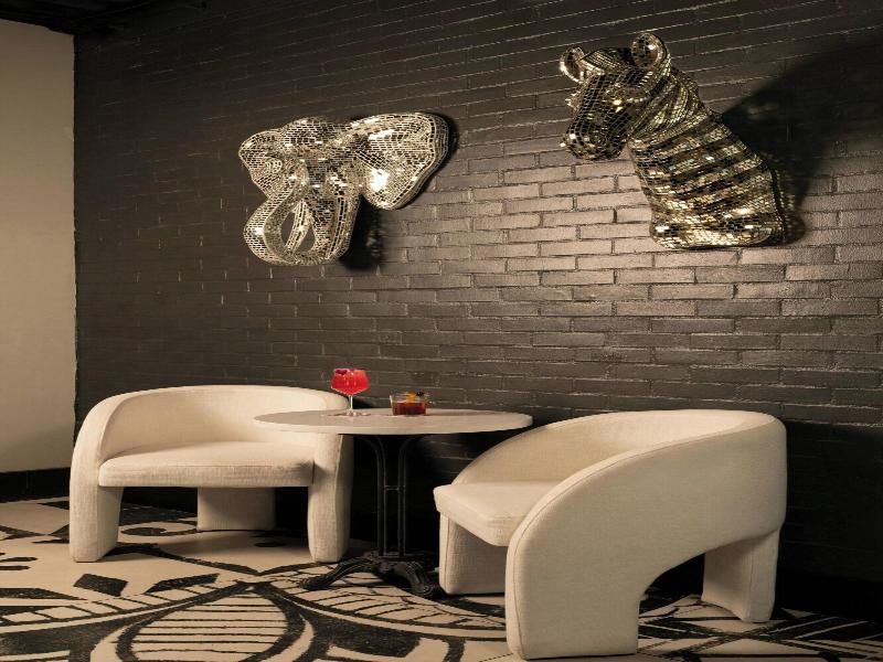 Moxy Columbia Downtown