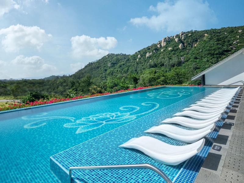 Sheraton Maoming Hot Spring Resort