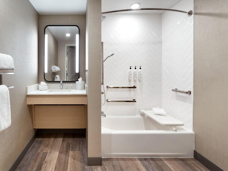 Fairfield Inn & Suites By Marriott Show Low image