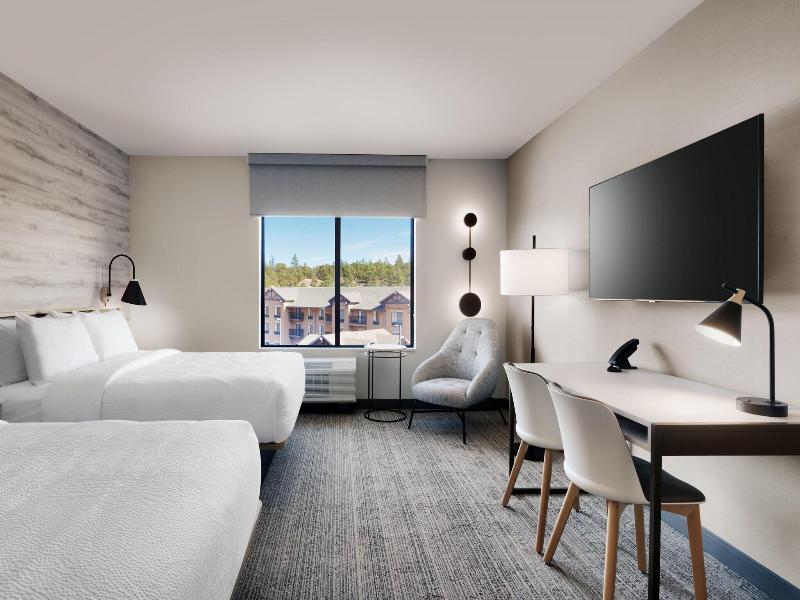 Fairfield Inn & Suites By Marriott Show Low image