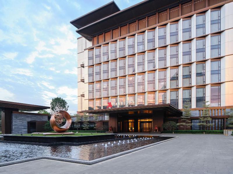 Guangzhou Marriott Hotel Baiyun image