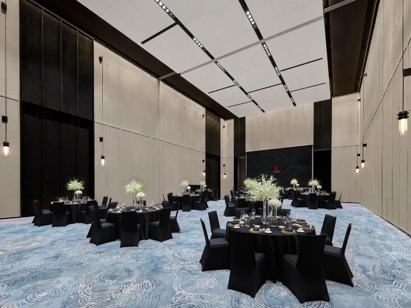 Guangzhou Marriott Hotel Baiyun image