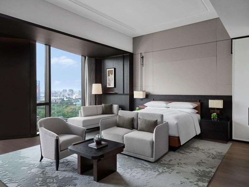 Guangzhou Marriott Hotel Baiyun image
